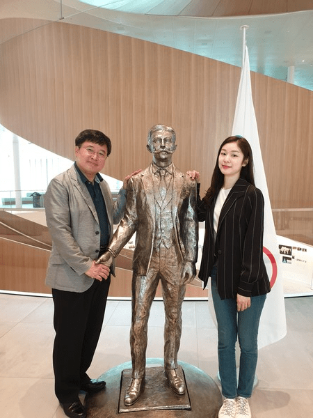 구동회 대표가 김연아와 스위스 로잔 국제올림픽위원회(IOC) 본부를 방문했다.