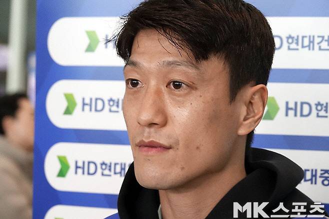 이청용은 2026시즌 인천 유나이티드 유니폼을 입고 뛴다. 사진=이근승 기자