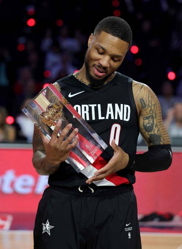 대미안 릴라드가 3점슛 컨테스트에서 우승했다. 사진= Getty Images/AFP= 연합뉴스 제공