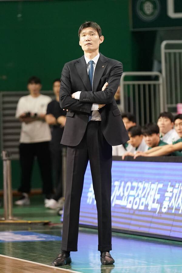 원주 DB 김주성 감독. /사진=KBL