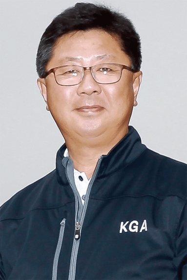 국가대표 기량 증가를 위한 전문 코칭 시스템을 도입한 강형모 대한골프협회 회장.