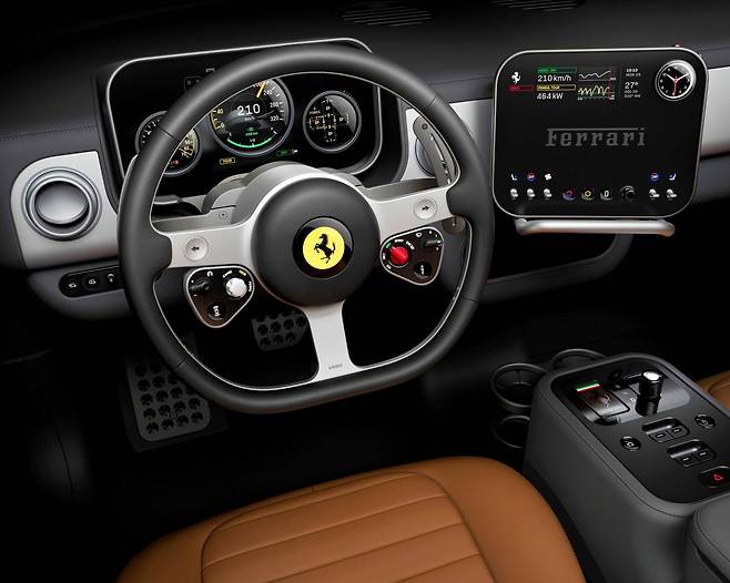 페라리 루체 실내 / 출처=페라리