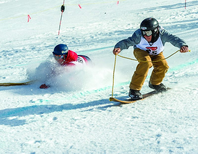 스너퍼를 타는 사람들