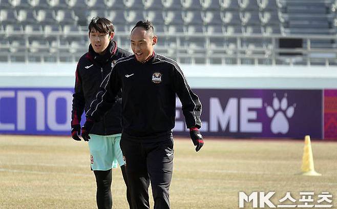 FC 서울 송민규(사진 왼쪽), 문선민. 사진=이근승 기자