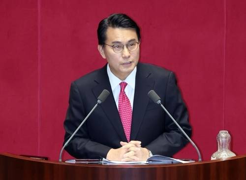 대정부질문을 하는 윤상현 의원. 연합뉴스