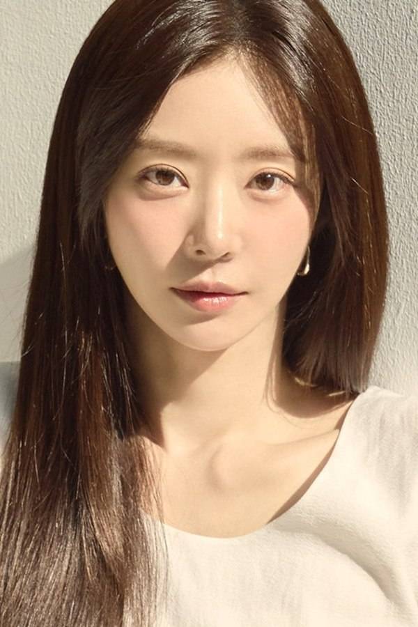 tvN '스프링 피버'에 출연한 배우 이주빈&nbsp;ⓒ키이스트