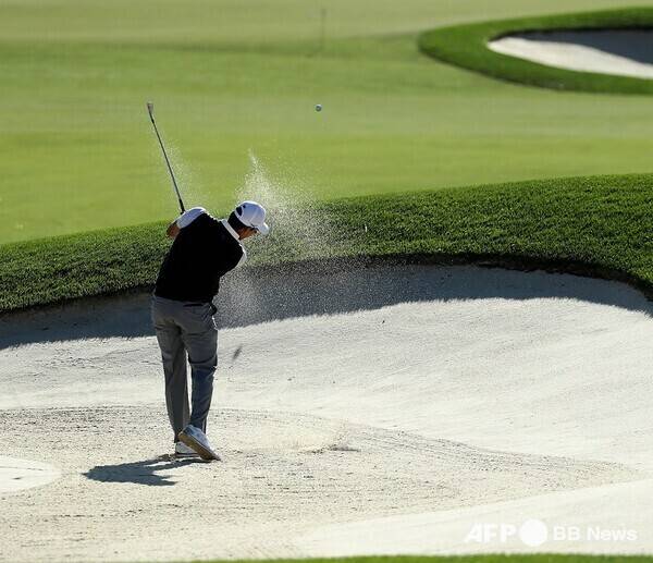 사진은 칼럼 내용과 관련 없습니다. 한 프로 선수가 대회에서 경기하는 모습이다. 사진제공=ⓒAFPBBNews = News1 (사진을 무단으로 사용하지 마십시오)