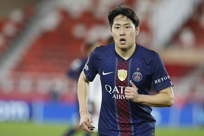 AS모나코와 2025~26 UCL 16강 PO 1차전에 출전한 이강인. 사진=EPA 연합뉴스