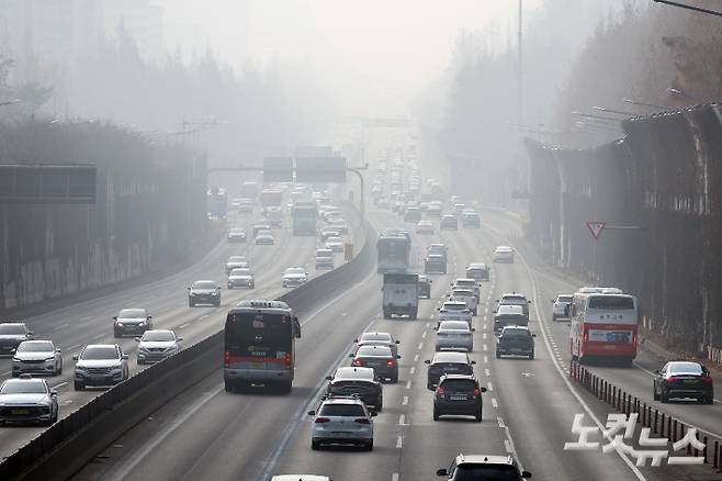 설 연휴 고속도로. 윤창원 기자