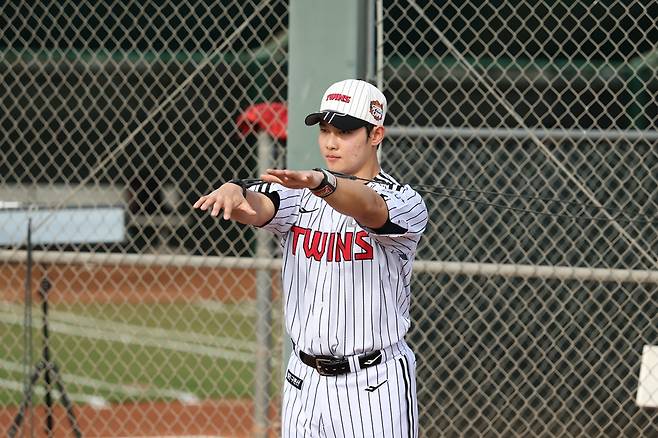 ▲ LG 2년차 투수 김영우는 올해 목표를 부상 없는 시즌, 연속성 있는 활약으로 정했다. 그러다 보면 팀도 우승하고, 다시 국가대표에 뽑힐 수 있지 않을까 하는 기대가 있다. ⓒ LG 트윈스