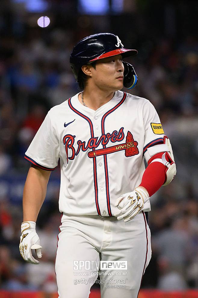 ▲ 애틀랜타와 1년 재계약을 했으나 비시즌 불의의 부상으로 개막전에 자리를 비우게 될 김하성