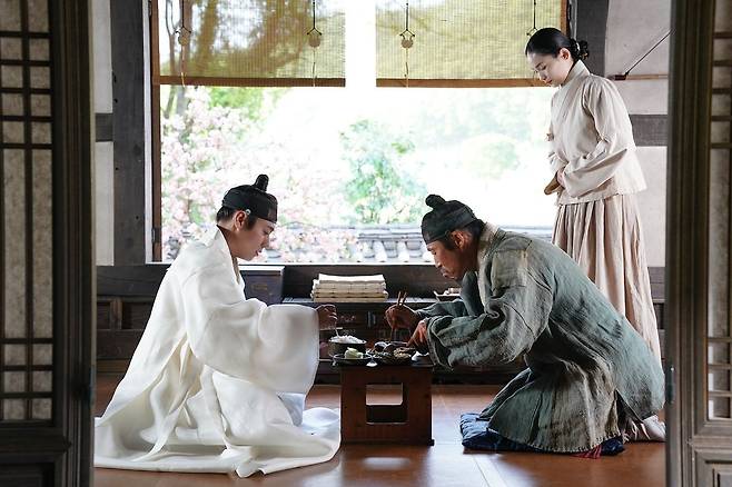 영화 '왕과 사는 남자' 속 한 장면. 사진 쇼박스