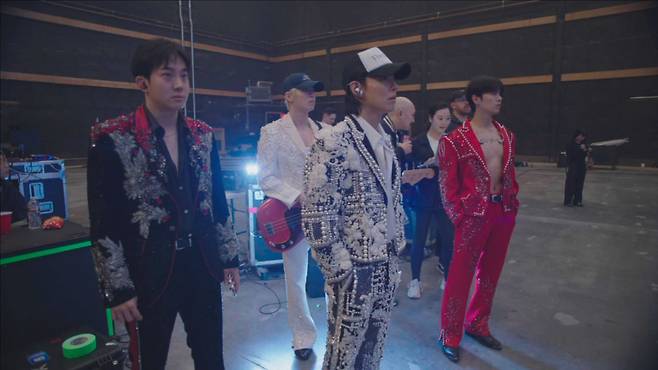 2024년 미국 코첼라 무대에 나서기에 앞서 리허설을 하는 '더 로즈' 멤버들. 왼쪽부터 박도준, 이태겸, 김우성, 이하준. [사진 워너비펀]