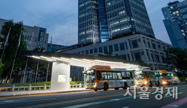 울산시청 앞 시내버스 정류소. 사진제공=울산시