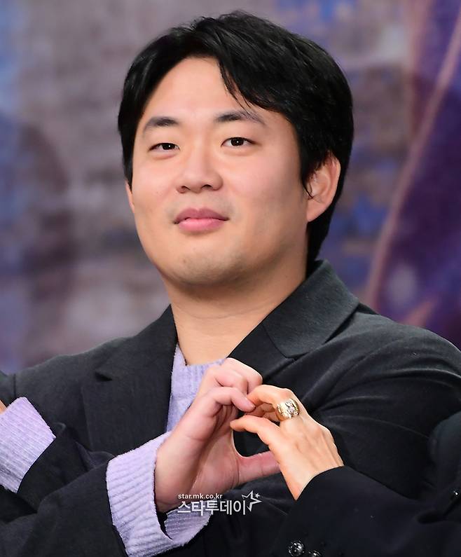 ‘찬란한 너의 계절에’ 제작발표회에 참석한 정상희 PD. 사진| 강영국 기자