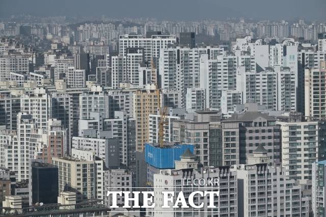 지난달 서울의 주택매매 소비심리가 지난해 6월 이후 7개월 만에 최고치를 기록했다. /박헌우 기자