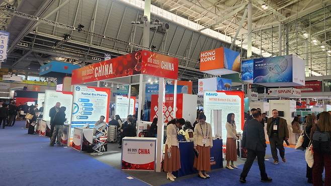 16일(현지 시각) 바이오USA 행사장 안 중국관 전경./보스턴=허지윤 기자
