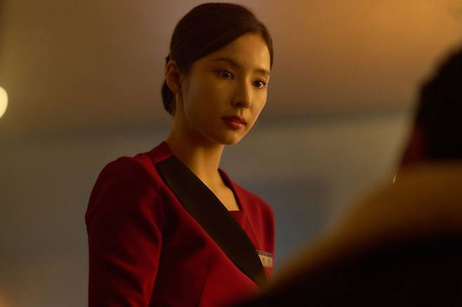 영화 '휴민트'에서 블라디보스토크의 북한식당 종업원 채선화 역을 맡은 배우 신세경. 사진 NEW