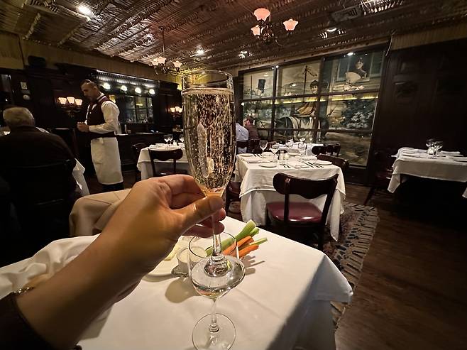 뉴욕 킨스스테이크(Keens Steakhouse) 모습. 류재도 제공