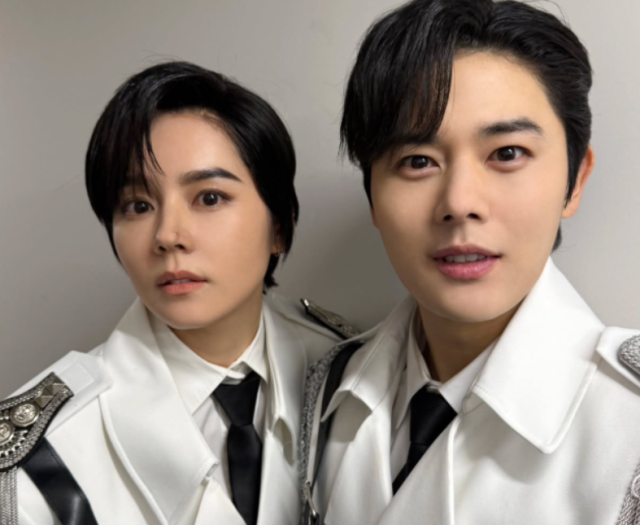 배우 한가인과 가수 겸 배우 김동준./유튜브 채널 ‘자유부인 한가인’
