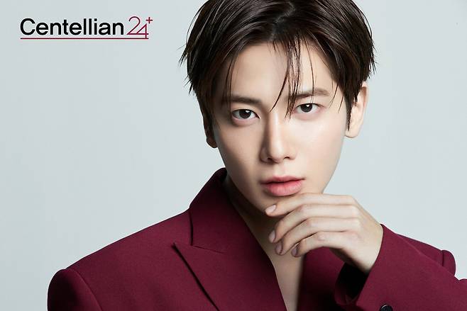 센텔리안24 글로벌 앰배서더로 발탁된 투모로우바이투게더 ‘태현’. [동국제약 제공]