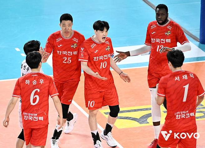 [서울=뉴시스] 남자 프로배구 한국전력. (사진=KOVO 제공). 2026.02.20. *재판매 및 DB 금지