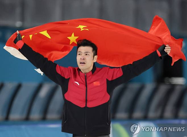 스피드 스케이팅 남자 1,500ｍ에서 우승한 중국의 닝중옌 [EPA=연합뉴스]