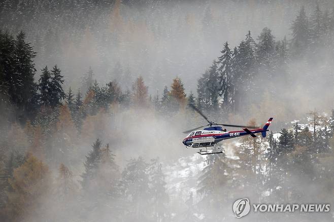 오스트리아 경찰 구조 헬기 [EPA 연합뉴스 자료사진. 재판매 및 DB 금지]