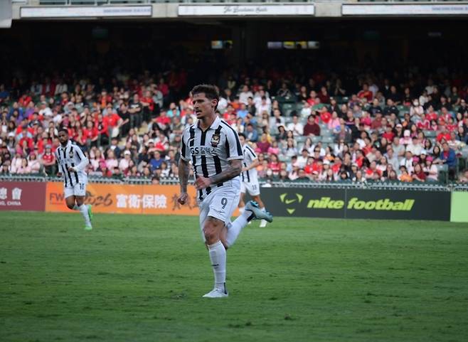 FC서울의 클리말라가 21일 홍콩 스타디움에서 열린 2026 홍콩 구정컵에서 홍콩 대표팀과 경기에서 후반 교체 투입돼 뛰고 있다. 사진 | 이하 FC서울