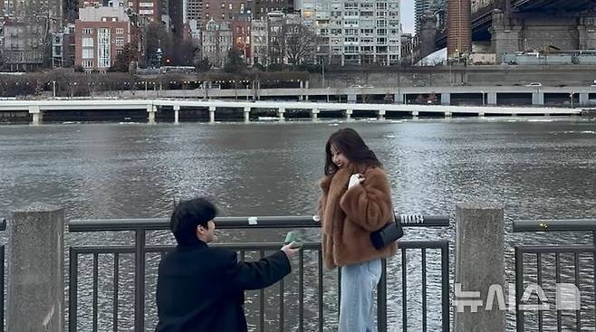 [서울=뉴시스] '환승연애' 출연 커플 고민영, 이주휘가 결혼을 발표했다. (사진 = 고민영 인스타그램 캡처) 2026.02.21. photo@newsis.com *재판매 및 DB 금지