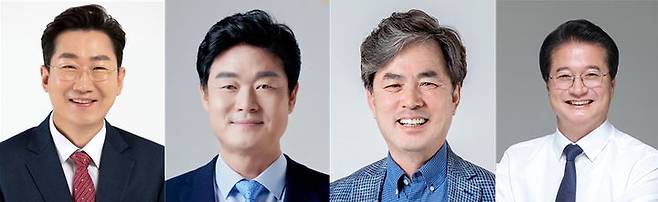 [원주=뉴시스] 원강수 원주시장(왼쪽부터), 구자열 전 강원도지사 비서실장, 곽문근 원주시의회 부의장, 원창묵 전 원주시장. (사진=뉴시스 DB). photo@newsis.com  *재판매 및 DB 금지