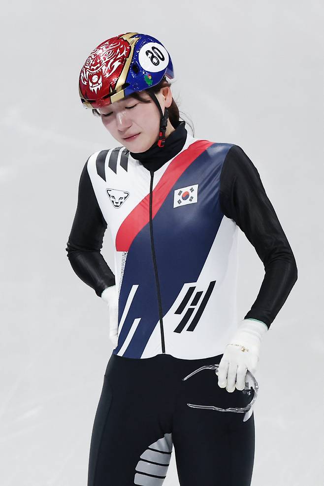 ▲ 한국 쇼트트랙 국가대표 노도희가 눈물을 훔치고 있다. ⓒ연합뉴스