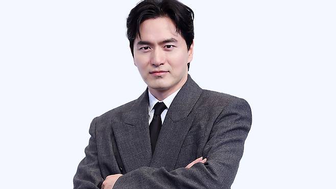 양녕대군의 후손인 이진욱은 가문의 배경보다 본인의 독보적인 아우라를 통해 광고계의 톱모델로 자리 잡았다. 세계일보 자료사진