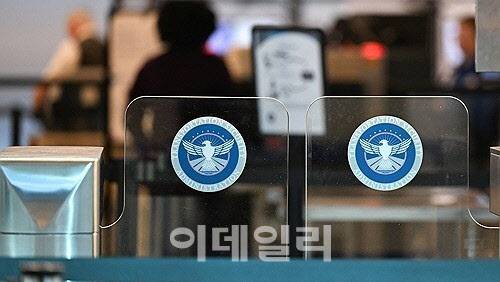 미국 공항의 닫힌 게이트 (사진=연합뉴스)