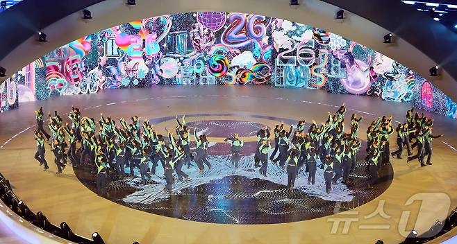 22일 오후(현지시간) 이탈리아 베로나 아레나에서 2026 밀라노·코르티나담페초 동계올림픽대회 폐회식이 열리고 있다. 2026.2.23 ⓒ 뉴스1 김진환 기자