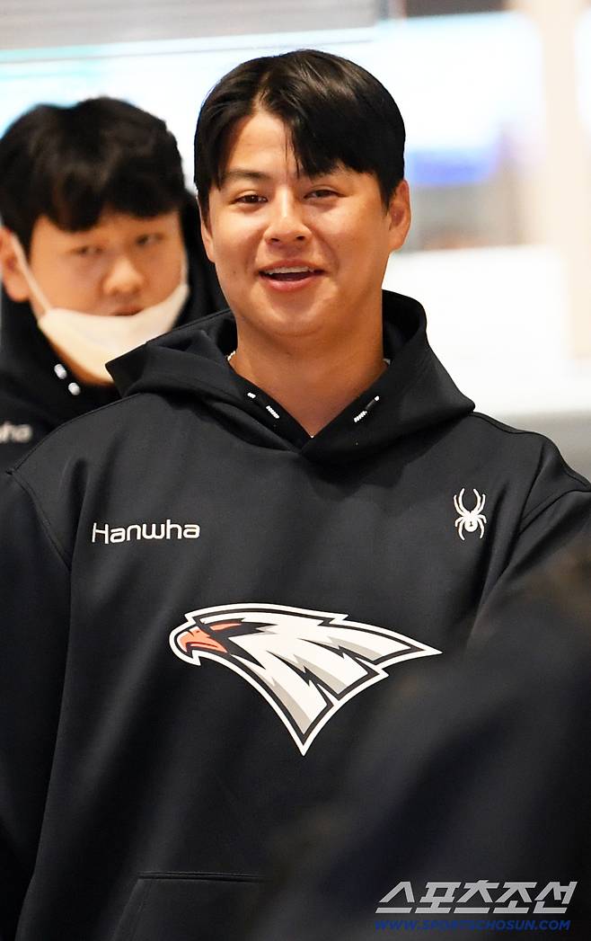 한화 이글스 선수단이 23일 인천국제공항을 통해 스프링캠프가 열리는 호주로 출국했다. 노시환이 출국장으로 향하고 있다. 인천공항=박재만 기자 pjm@sportschosun.com/2026.01.23/