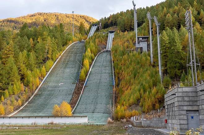 버려진 이탈리아 토리노 프라젤라토의 스키점프대 [레딧 캡처 / '깨진 창문 이론' 유튜버]