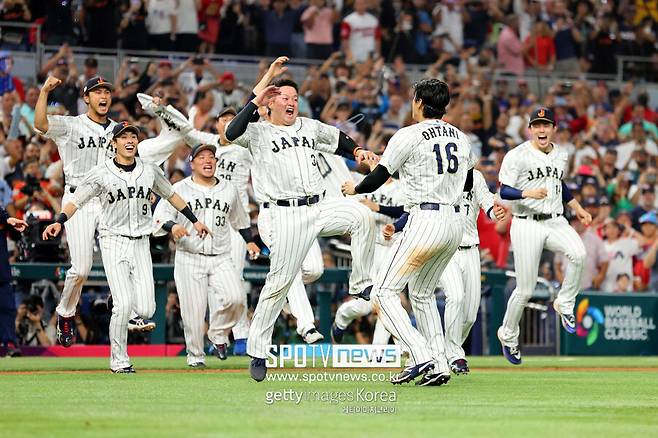 ▲ 24일 다저스 캠프를 떠나 일본 대표팀에 합류할 예정인 오타니는 일본의 WBC 2연패를 정조준한다