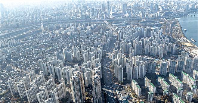 오는 5월 9일 다주택자 양도소득세 중과 유예 종료를 앞두고 다주택자 셈법이 복잡해지고 있다. (매경DB)