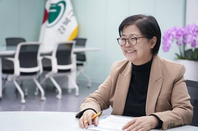 이순희 서울 강북구청장은 “북한산 고도제한 완화가 강북구 민선 8기의 상징적인 성과”라고 했다. [강북구 제공]