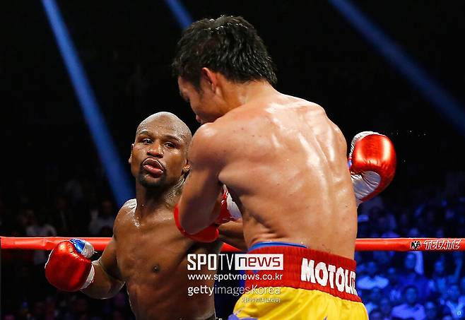 ▲ 1차전에선 플로이드 메이웨더 주니어가 만장일치 판정승을 거뒀다.