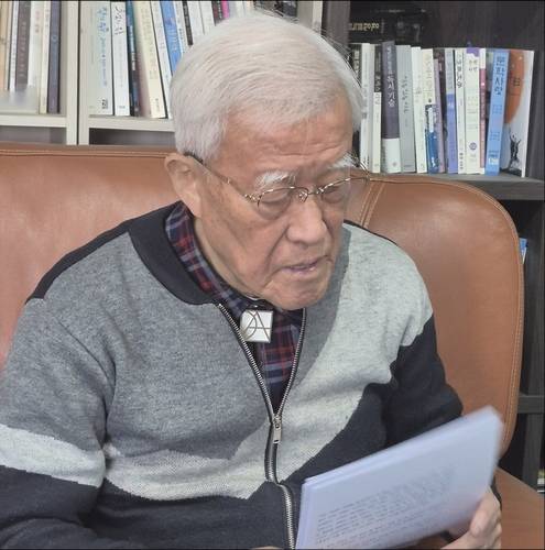 연합뉴스와 인터뷰 중인 장인순 전 원자력연구소장 [윤근영 기자 촬영]