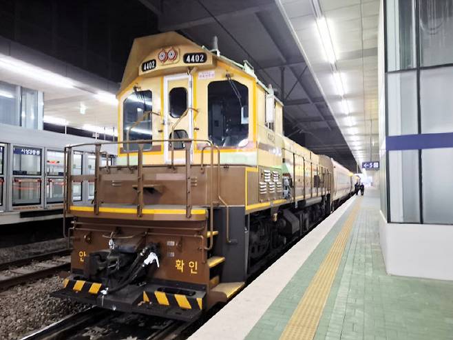 의정부역에서 출발 대기중인 교외선 열차.(사진=정재훈기자)