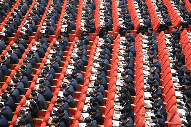 (평양 노동신문=뉴스1) = 북한의 9차 노동당 대회가 진행 중인 평양 4·25문화회관 회의장. [국내에서만 사용가능. 재배포 금지. DB 금지. For Use Only in the Republic of Korea. Redistribution Prohibited] rodongphoto@news1.kr