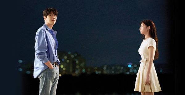 ‘이 사랑 통역 되나요?’는 다중언어 통역사 주호진(김선호)이 글로벌 톱스타 차무희 (고윤정)의 통역을 맡게 되면서 펼쳐지는 예측 불가 로맨틱 코미디다.