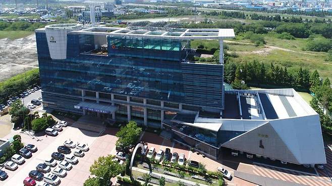 인천 옹진군청 청사.