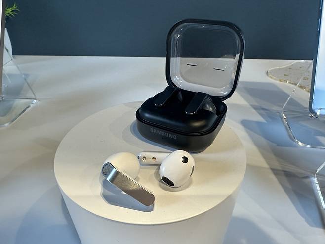 갤럭시 버즈4 프로 제품(샌프란시스코(미국)=이수진 기자)