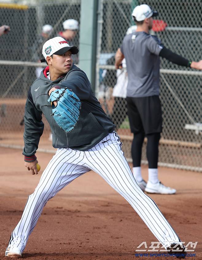 LG 트윈스 정우영이 애리조나 캠프에서 훈련하고 있다. 사진제공=LG 트윈스