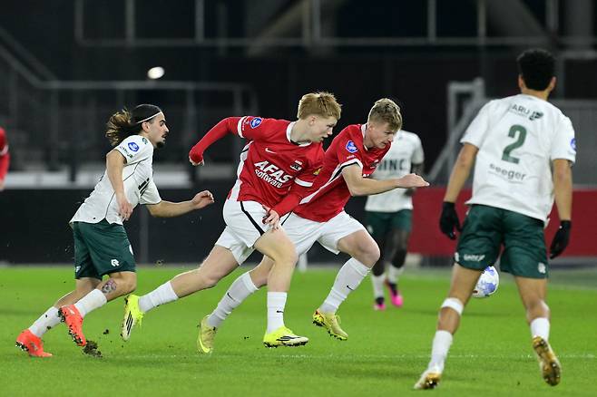 스미트(가운데)   EPA   <저작권자(c) 연합뉴스, 무단 전재-재배포, AI 학습 및 활용 금지>