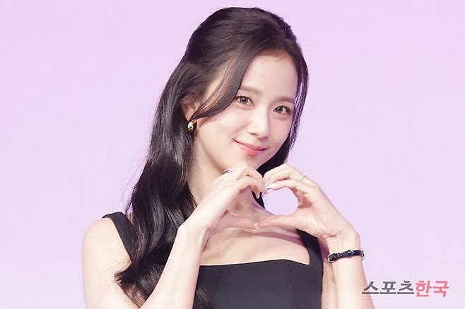 넷플릭스 시리즈 '월간남친' 제작발표회에 참석한 지수(JISOO). ⓒ이혜영 기자 lhy@hankooki.com